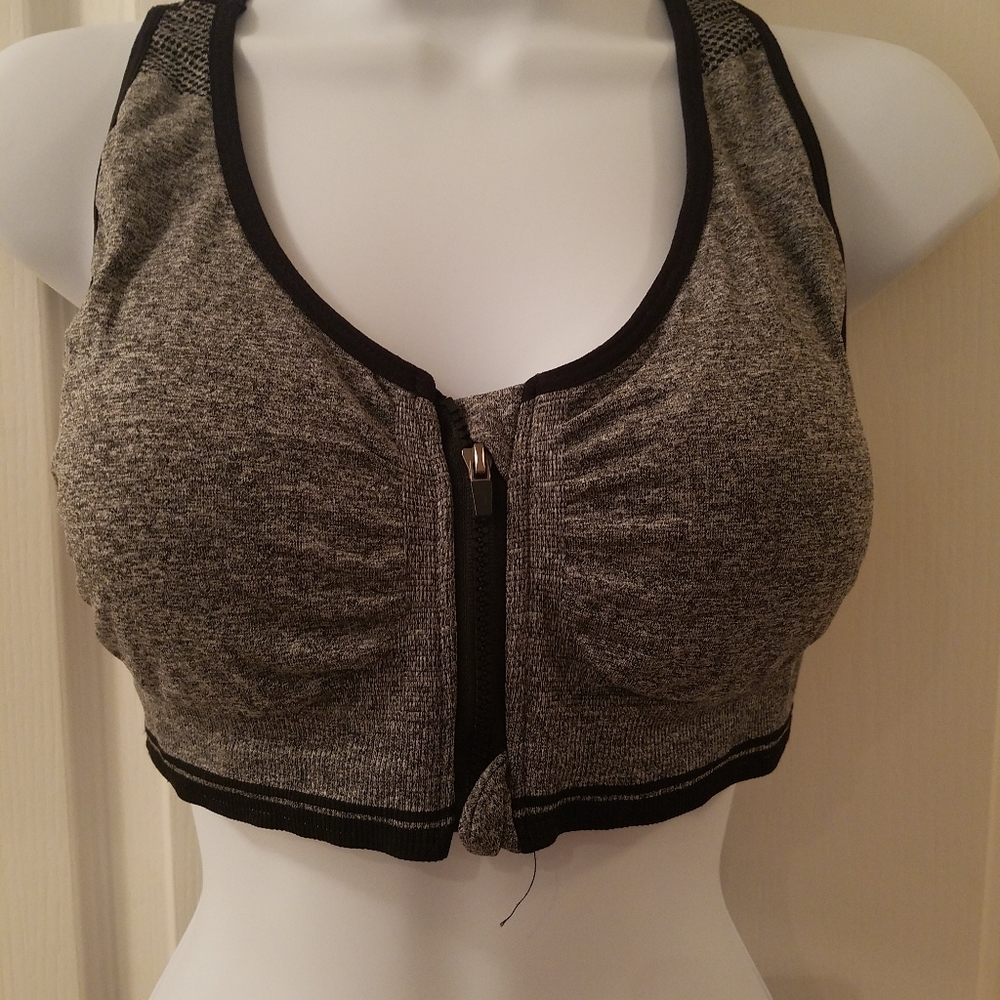 Sports bra